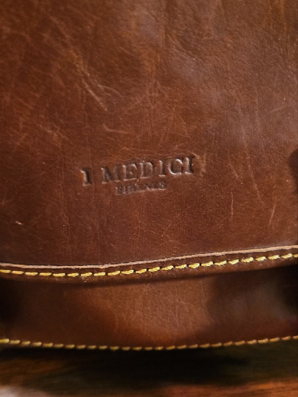 I Medici Brown Leather Messenger Bag - Picture 2 of 8